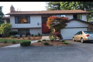 9717 224th St SW Edmonds WA Apartments