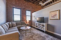 Building Photo - KC Loft Central Apartments in Kansas City, Missouri