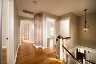 22 Lincoln Ave Saratoga Springs NY Apartments