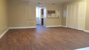 1806 E Denman Ave Apartments