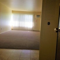 11512 Warren Blvd Warren MI Apartments