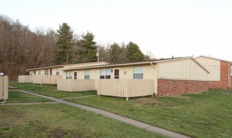 Evergreen Flats Apartments