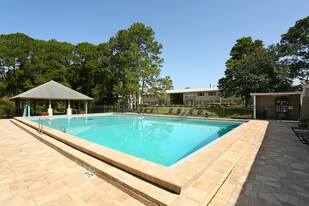 Turtle Lake Apartments