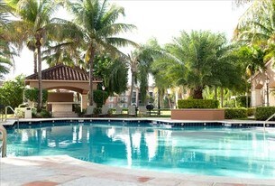 Miramar Lakes Apartments