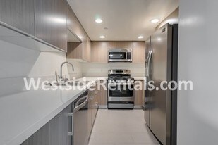11711 Ohio Ave Apartments