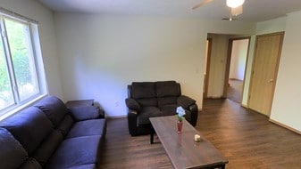 305 E Vernon Ave Normal IL Apartments