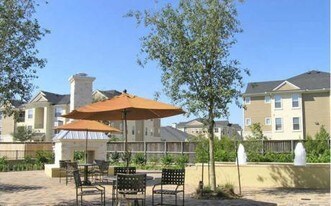 Marquis At Woodlands Apartments