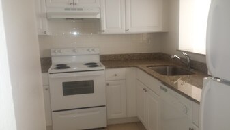 3500 Washington St Hollywood FL Apartments