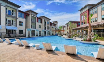 Park at Rialto Apartments