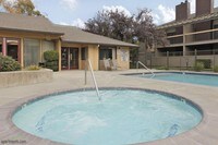 Building Photo - Park Lakewood Apartments in Modesto, California