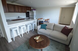 4024 Ibis St Apartments