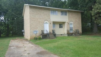 3 Bedroom Single-Family Home for Rent $600