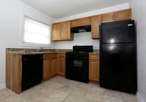 Summit Pointe Apartments