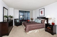 Building Photo - Hamilton on the Bay Apartments in Miami, Florida