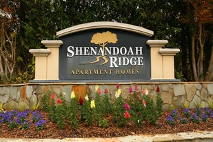 Shenandoah Ridge Apartments