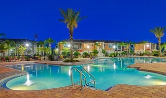 Hacienda Club Apartments