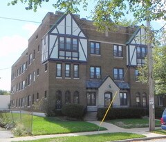 309 Arlington St Waukesha WI Apartments