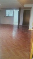 60 Pinetop Dr Shirley NY Apartments