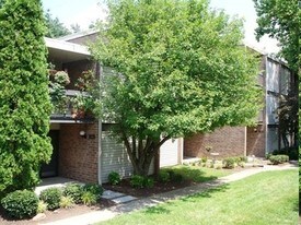 The Canyon and Knox Landing Apartments