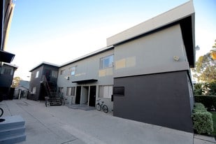 USC STUDENT HOUSING 37TH PLACE Apartments