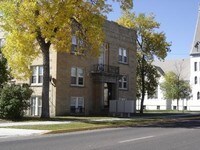 Lexingtons Apartments