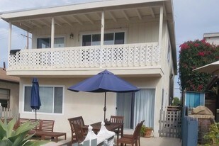 429 10th St Manhattan Beach CA Apartments