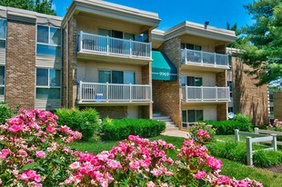 The Glendale Apartments
