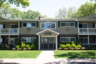 Fairfield North At Patchogue Apartments