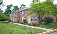 Villas at Arboretum Apartments