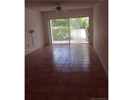 8277 SW 128th St Pinecrest FL Apartments