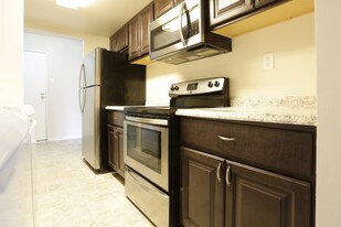Aspen Apartments