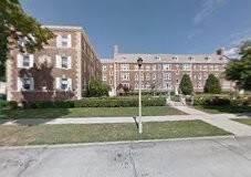 4604 Grove St Skokie IL Apartments