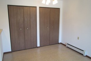 100 N 5th St Apartments