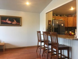 8246 Country Pointe Cir Queens NY Apartments