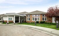Crown Villa Apartments
