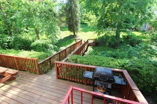 3816 W Run Rd Munhall PA