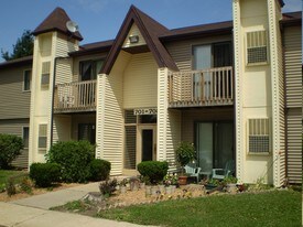 La Porte Commons Apartments