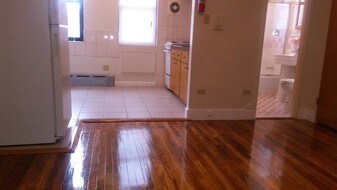 19525 Jamaica Ave Queens NY Apartments