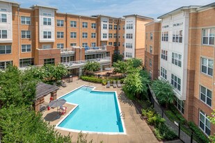 Mosaic At Largo Station Apartments