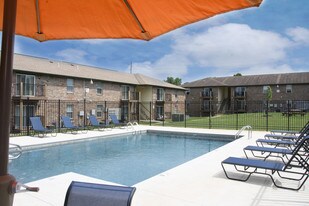 Maple Gardens Apartments
