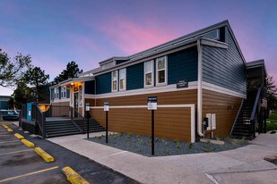 Park Place at 92nd Apartments