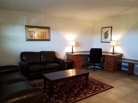 106 Fairway Dr Apartments