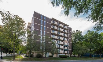 Towers on the Hudson Apartments