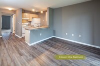 Building Photo - Sunbury Ridge by Cortland Apartments in Columbus, Ohio