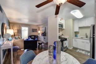 Cobblestone Creek Apartamentos