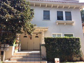 1118 Magnolia Ave Apartments