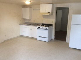 1325 6th Ave S Payette ID Apartments