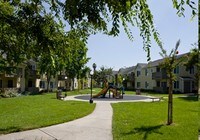 Santa Familia Apartments