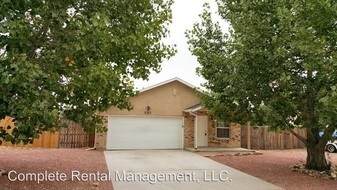 3 Bedroom Single-Family Home for Rent $1200