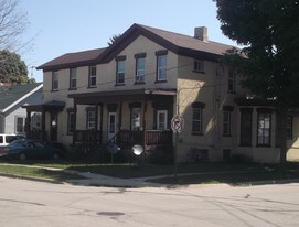 213 S 6th St Apartments